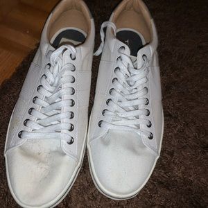 Brand new top men white shoes canavas,